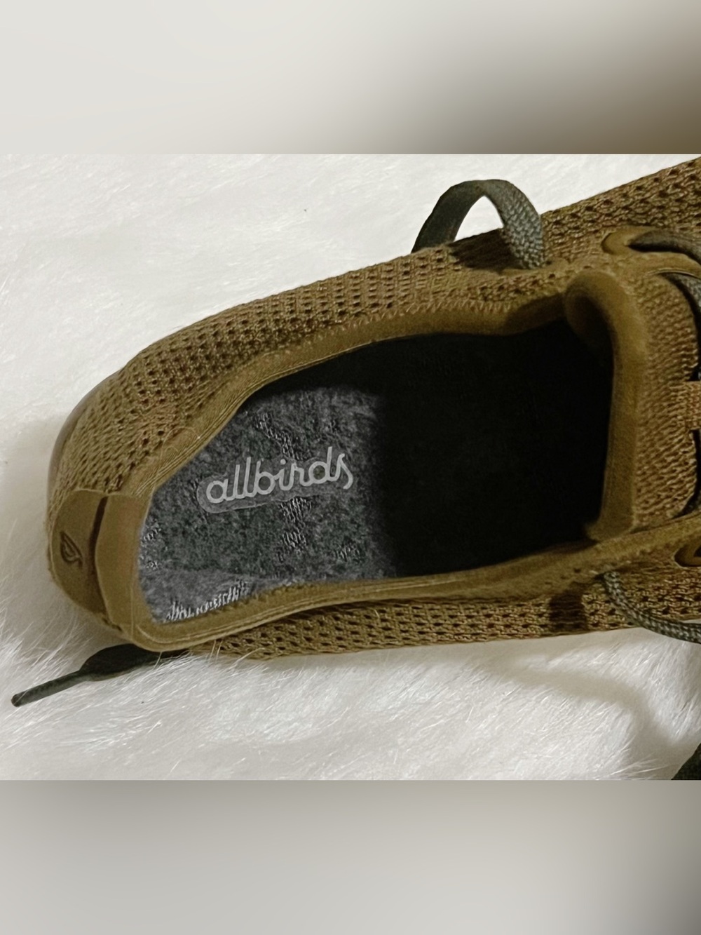 Women’s AllBirds Tree Skippers Size 7 Olive Green Great Condition - Picture 8 of 9